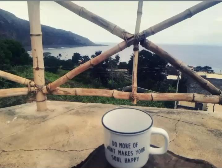 Kaza Ladera Bed & Breakfast Seladinha Ngoại thất bức ảnh