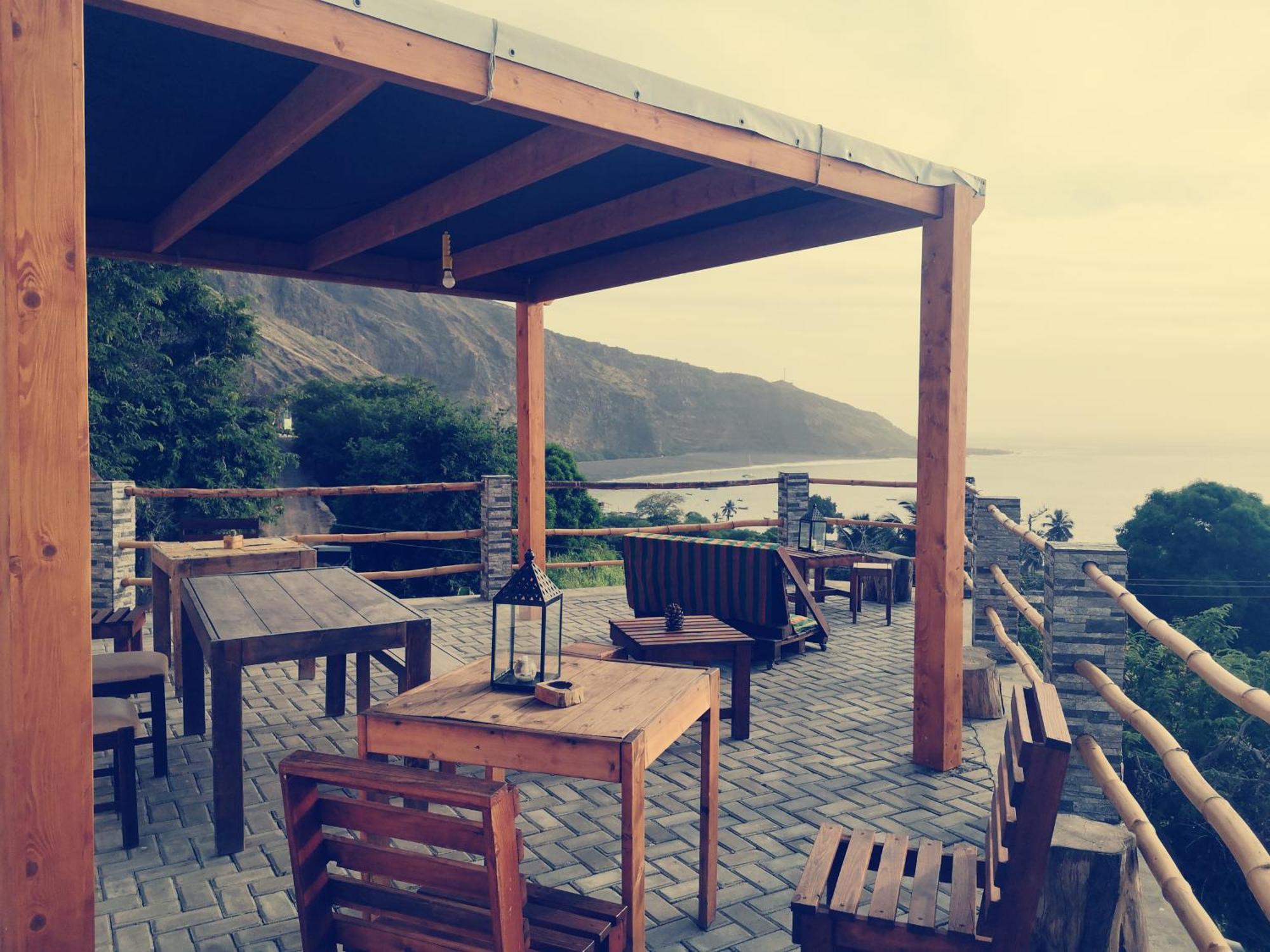 Kaza Ladera Bed & Breakfast Seladinha Ngoại thất bức ảnh