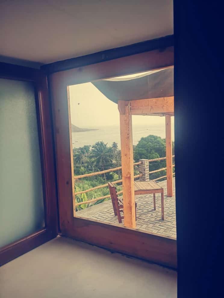 Kaza Ladera Bed & Breakfast Seladinha Ngoại thất bức ảnh